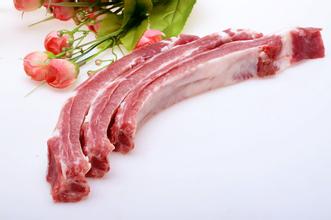 全国单月肋排卖到35.8/斤