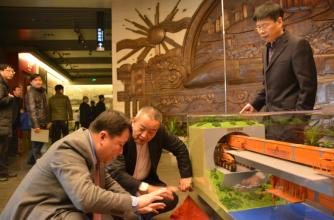 李可染《万山红遍》点燃市场热情