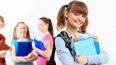 90后留学生因没考好回家受责备 跳桥轻生