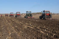 陕西省农机化重点实施10大技术和10大项目