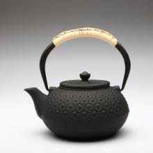 日货珍珠铁茶壶，何以受追捧？