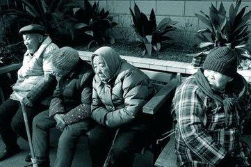 中国老龄化人口占比15.5% 上海领跑已超过30%