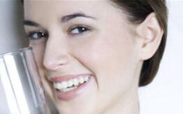 春季减肥方法 瘦成白骨精才好晒肉