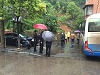 鄂州警方快速反应 救助山体滑坡遇险群众