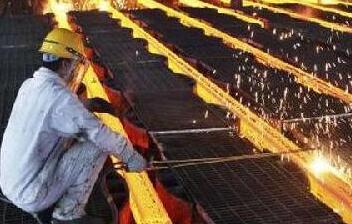 中国钢铁过剩或危及市场经济地位获欧盟承认
