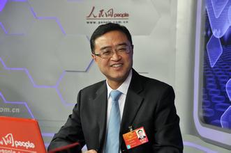 副省长坐上被告席体现出了什么？