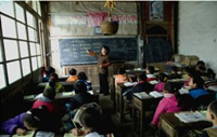 全学校仅一师一生 城镇化致使乡村“空校”