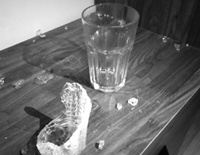 玻璃杯突然爆炸 售卖该杯子的宜家表示正在调查