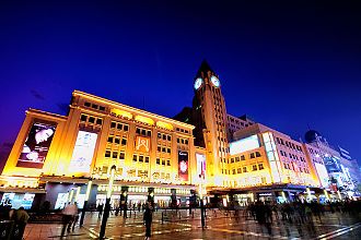 王府井百货转型宣布“换帅”