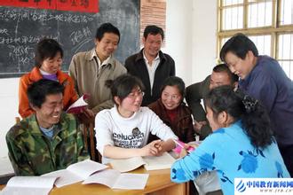 挂职名村 云南村官挂出实效