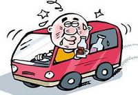 雾天无证醉驾 高速交警查获一酒司机将其刑拘