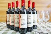 大型超市选购葡萄酒 需注意酒标完整性