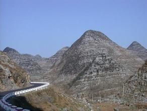 滇桂黔石漠化片区扶贫攻坚挂点联县推进