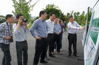 副区长贪得无厌 凭啥退休享福