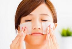皮肤油腻怎么办？有效控油只需7步