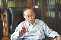 陶瓷可以长成新骨 他的&ldquo;怪想法&rdquo;医治10万人