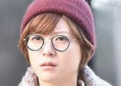 日剧大龄女主扮嫩诀窍 美成这样不婚也潇洒