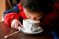 孩子过量喝咖啡易血压高 儿童高血压怎么办？