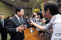 中国2020年前后发射火星探测器 首建空间站