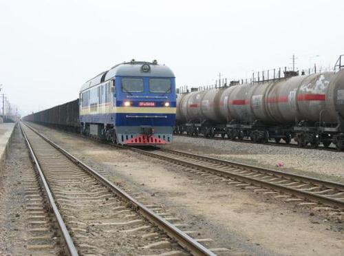 铁路运量增长是能否成就运输界“网红”