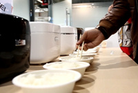 IH电饭煲哪家强？ 各厂家现做米饭大比拼