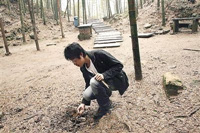 宅男扬言要“宅一辈子” 放弃工作气煞母亲