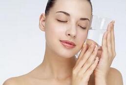 爱美是女性的天性 只有懒女人没有丑女人