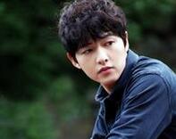 在韩外国留学生：宋仲基是最适合当总统的演员