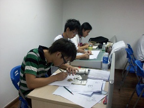 读书四天就毕业 到底能有多大用