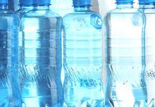 熟不知矿泉水居然隐藏着一些健康危险