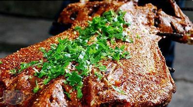 地标美食耀南山 吸清爽空气 品鲜美烤全羊