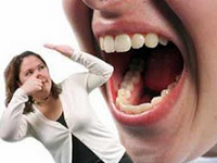 戴假牙会导致口臭吗 口臭患者有哪些治疗偏方