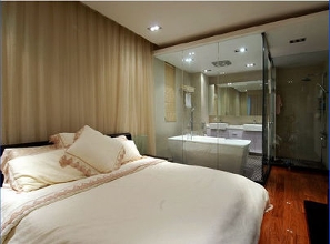 外资抢食 本土养老疯潮渐褪