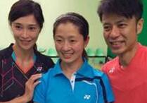 李克勤娇妻罕见露面 43岁卢淑仪美艳犹似当年