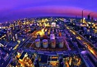 炼油产能过剩堪比钢铁 专家：地板价政策不利消化