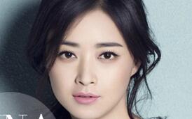 从霸气娘娘到小美美眉 蒋欣只用了一枚豆沙唇