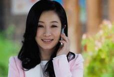 秦海璐超柔韧 下腰倒立一字马挑战网友