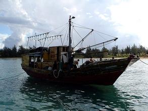 舟山85艘废渔船改造后合法&ldquo;上岗&rdquo;