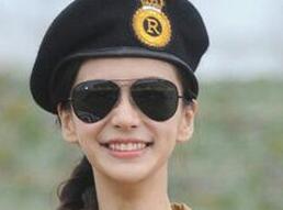 微微一笑很倾城 嘴角无纹的AB美炸了