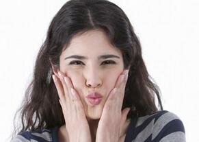 纹是初老的岁月痕迹 如何让细纹来得更晚一些