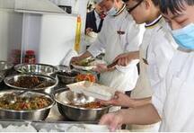 铁路餐饮品牌化之路 任重而道远