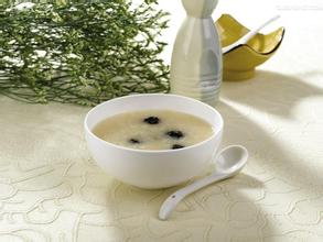 现磨养生粉走俏市场 添加中药材要谨慎