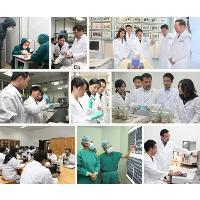 湖南医生被患者家属铁锤殴打脑部致频危