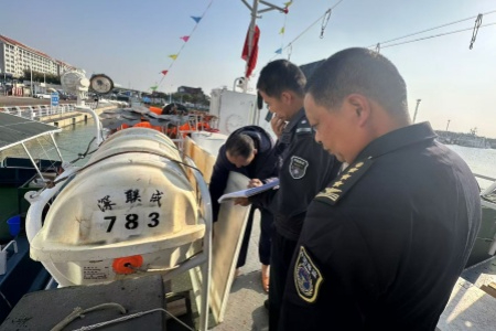 厦门海洋与渔业执法支队真抓实干 落实渔港渔船监管责任