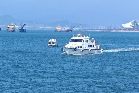 厦门海上执法联合行动护航春节渔业生产安全