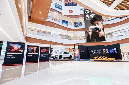 全国唯二！小米双Ultra展亮相龙湖杭州金沙天街