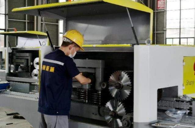 福建长汀：机械产业生产忙 全力培育“专精特新”新动能