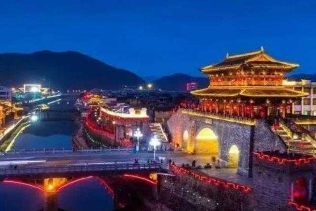 客家山寨丁屋岭：海拔700米的天然避暑胜地，开启24℃诗意旅居