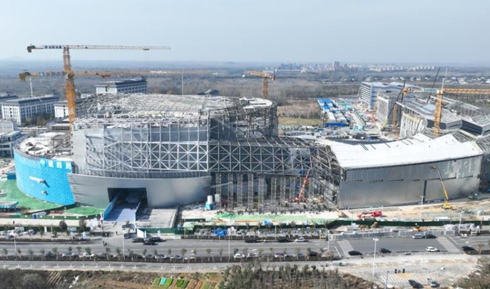 中国启动“燃烧等离子体”国际科学计划，携手全球点燃“人造太阳”