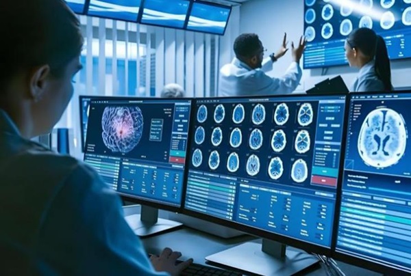 智能模型与手术机器人协同，AI医疗开启精准诊疗新时代